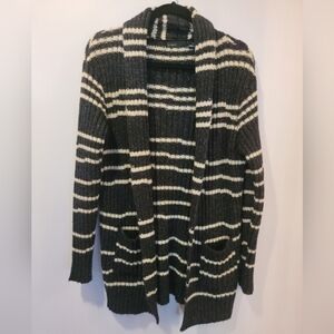 NWOT Thick Knit Cardigan Sweater